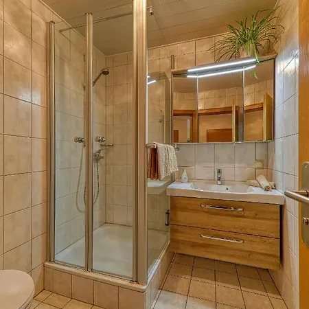 Weghofer F**** Apartment *